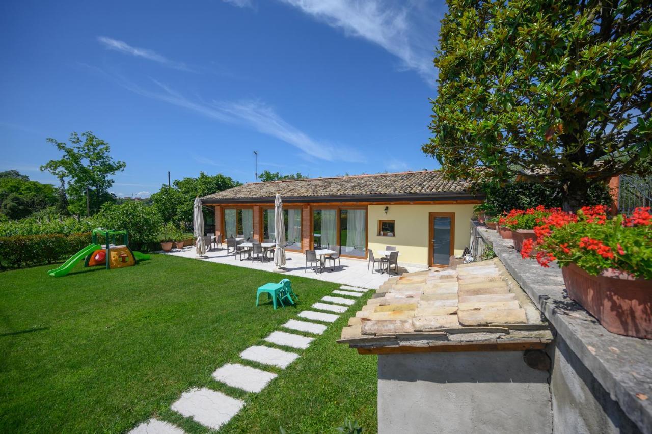 Agriturismo Corte Dei Fiori Caprino Veronese Eksteriør bilde