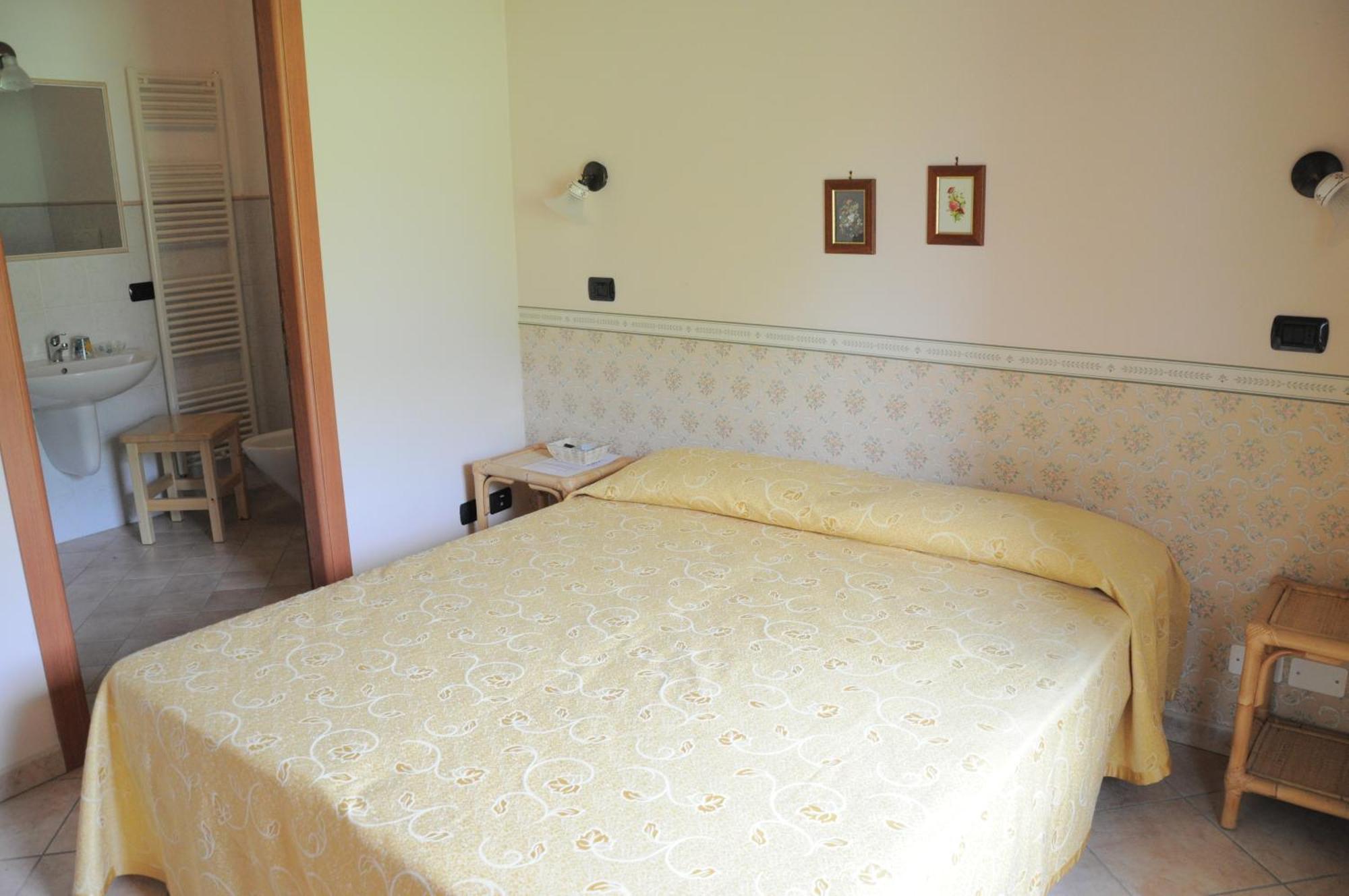 Agriturismo Corte Dei Fiori Caprino Veronese Eksteriør bilde