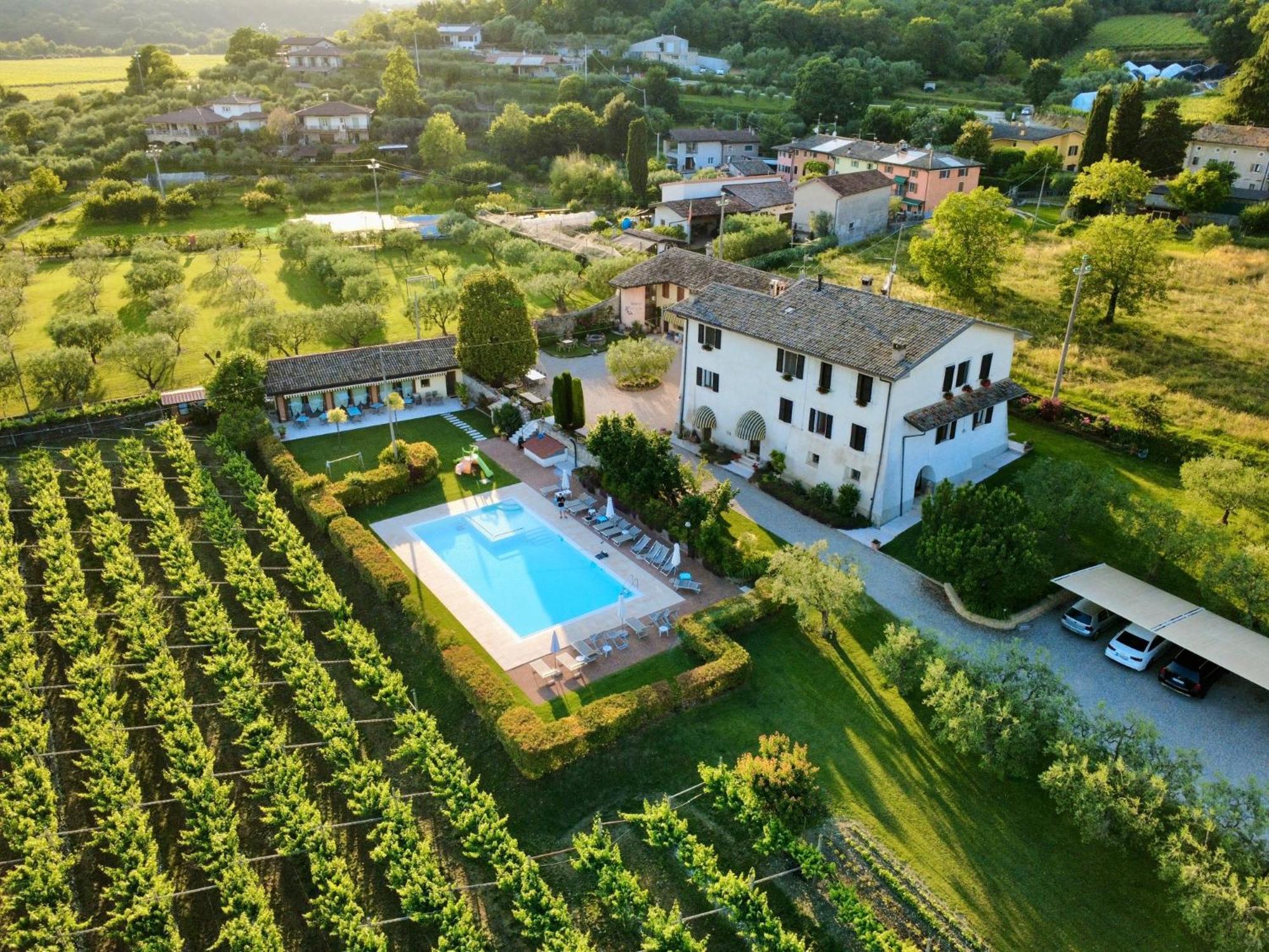 Agriturismo Corte Dei Fiori Caprino Veronese Eksteriør bilde