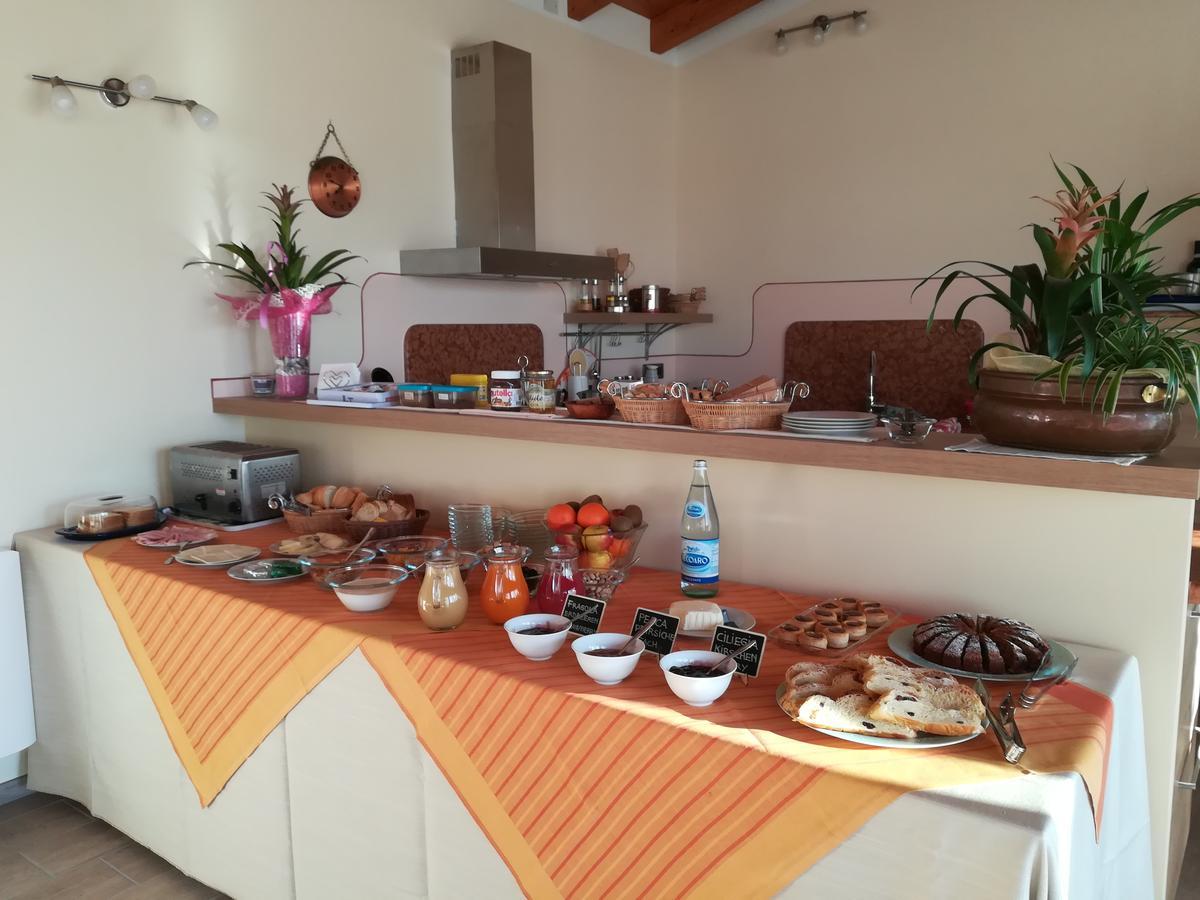 Agriturismo Corte Dei Fiori Caprino Veronese Eksteriør bilde